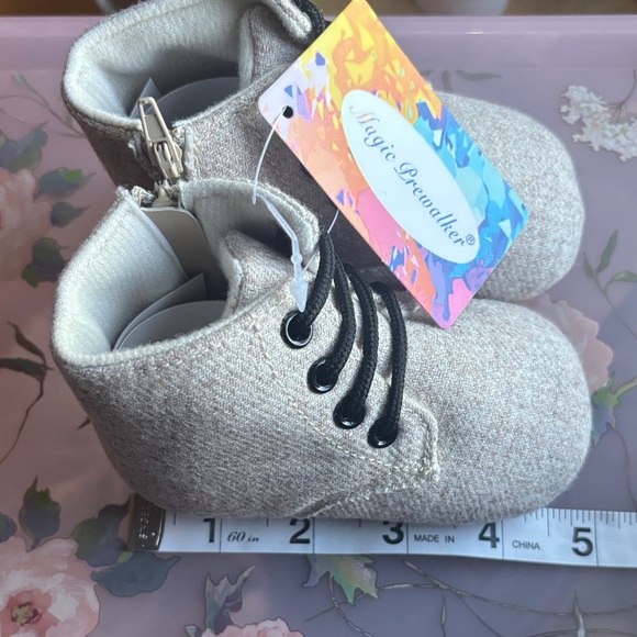 Magic Prewalker Boots - Picture 9 of 9